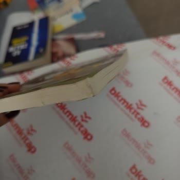 Hasarlı Kitaplar Ve Yetersiz Paketleme