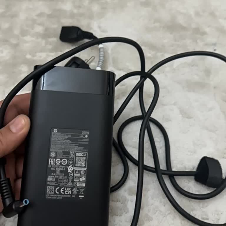 Adaptörün Beyaz Dumanı Ve Yangın Riski Nedeniyle Hızlı Değişim Talebi