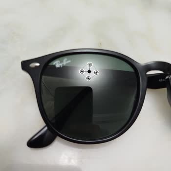 Ray-Ban Gözlüğündeki Çerçeve Lekeleri Garantiden Reddedildi İade Talebi