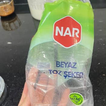 A101 Nar Şekerinde Hijyen Skandalı: Yabancı Madde