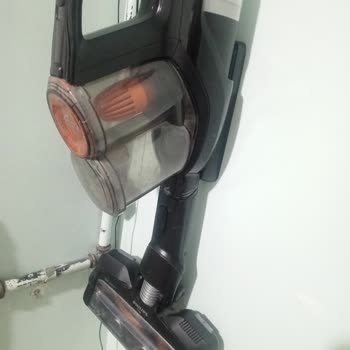 Philips 7000 Dikey Süpürge Bağlantı Aparatının Kırılması Ve Mağduriyetin Hızlı Giderilmesi