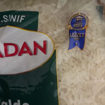 A101 Ovadan Mark Baldo Pirinçte Kurt Bulunması Hijyen Endişesi