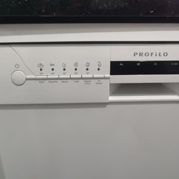 Profilo Bulaşık Makinesinin Kontrol Paneli Çatlaması Ücretsiz Değişim Talebi