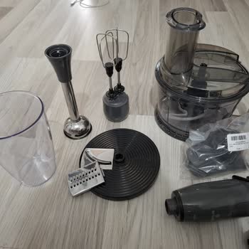 Emsan Yüksek Sesli Ve Bıçakları Çalışmayan Mutfak Robotu İçin Ücret İadesi Talebi