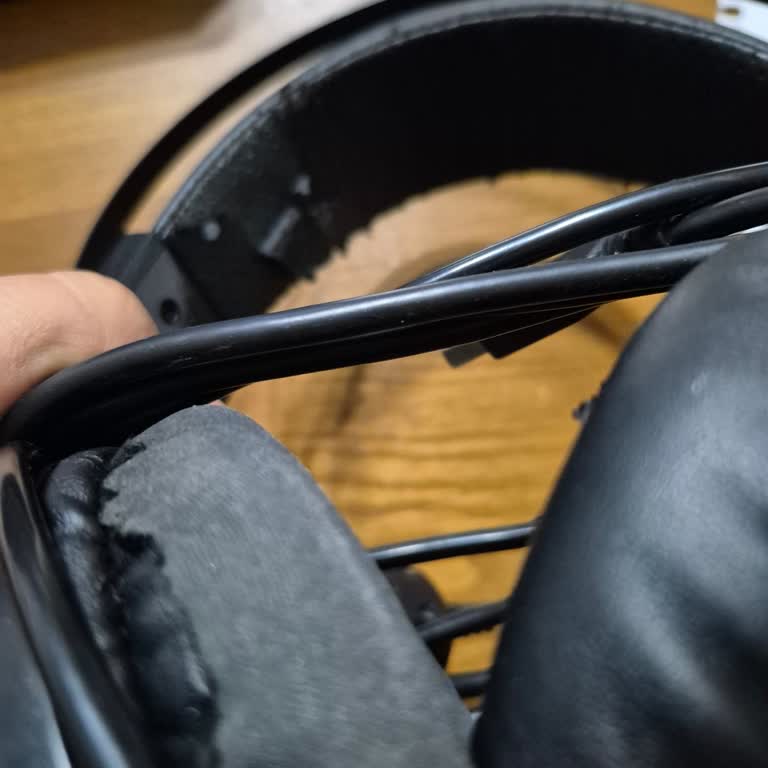 Rampage Kulaklığının Ped Ve Kafa Bandı Erken Soyulması