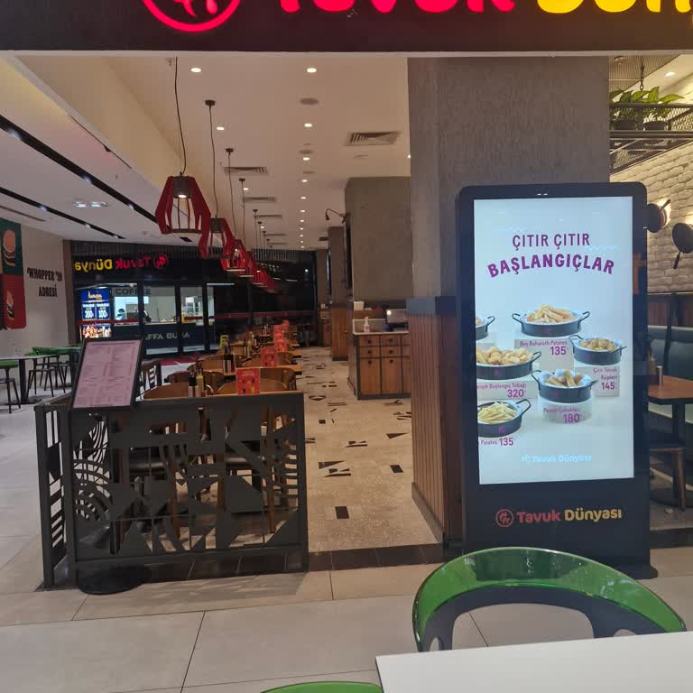 Tavuk Dünyası’nda Resmi Kapanış Saati Sonrası Sipariş Reddi