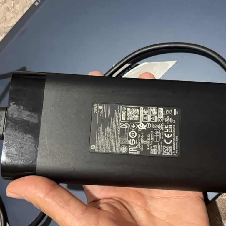 HP Victus Laptop Şarj Adaptöründe Cızırtı Ve Şarj Sorunu