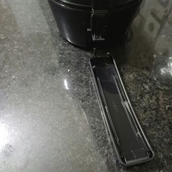 Philips Ürünün Emniyet Kolu İkinci Kullanımda Kırıldı, Garanti Kapsamında Değişim Talebi