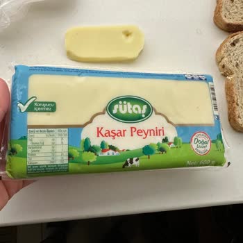 Sütaş Kaşar Peynirinde Plastik Parça Bulunması Güven Sarsıldı