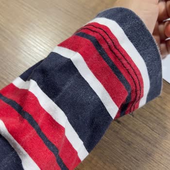 DeFacto Sweatshirt'te Tek Yıkamada Renk Solması Ve Dayanıklılık Sorunu