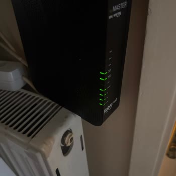 Altyapı Ve Modem Sorunu Nedeniyle Sürekli Kesintili İnternet Şikayeti