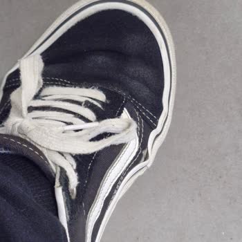 Sneaks Up Üzerinden Alınan Vans Ayakkabının Kısa Sürede Taban Açılması Ve Garanti Talebi