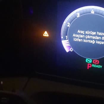 Yeni Tiguan’da Sürekli Kilitlenme Ve Ehliyet Kemer Hatası