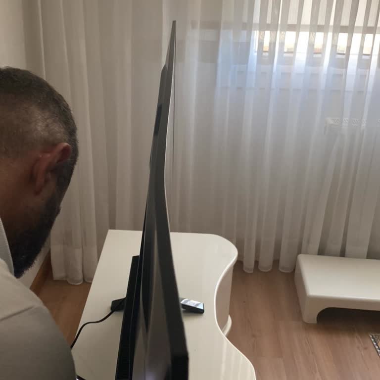 Hasarlı Televizyon İadesi Ve Para İadesi Gecikmesi