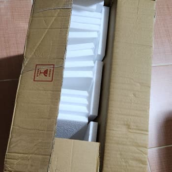 Hepsijet Teslimatındaki Yağ Tenekesi Hasarı Ve Müşteri Şikayeti