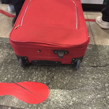 Bavul Hasarı Ve Tazminat Talebi