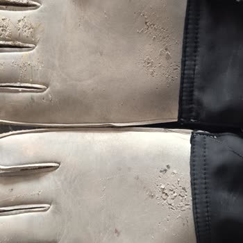 Adidas Kaleci Eldiveninin 1 Ayda Yırtılması Ve Değişim Talebi