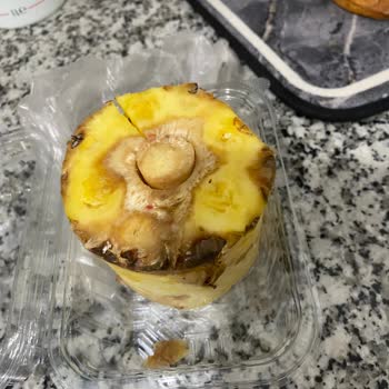 Çürük Ananas Teslim Edildi, İade Ve Değişim Süreci Yanıt Vermedi