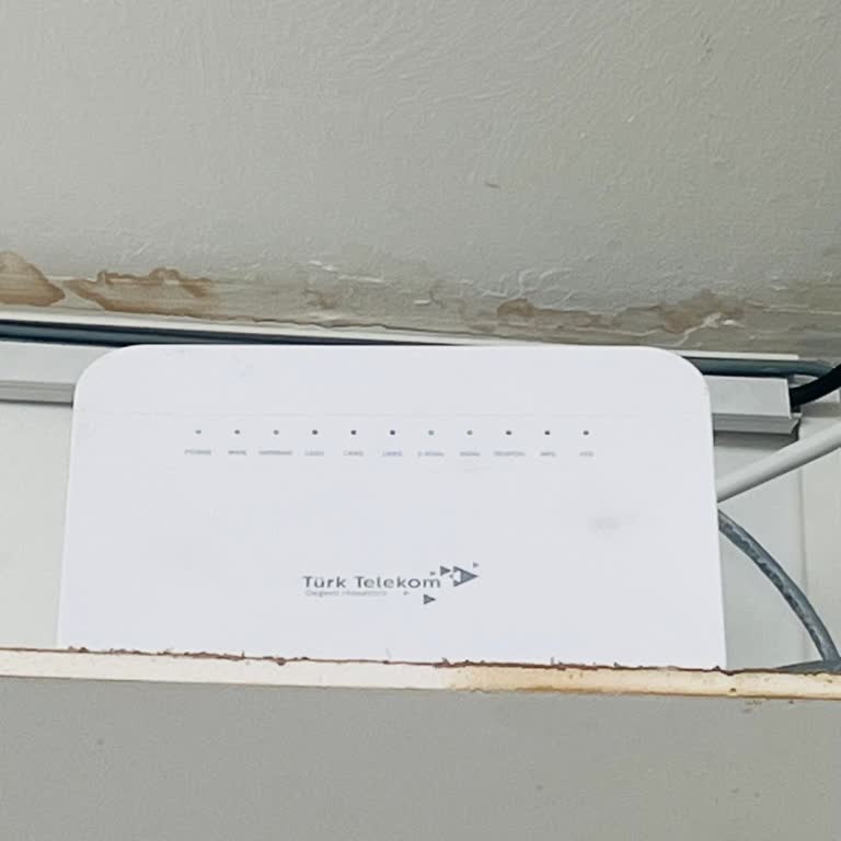 Türk Telekom'da Bergama Fatih Mahallesi Ofisinde Sürekli İnternet Kesintisi Ve Acil Çözüm Talebi