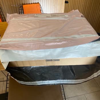 Eksik Ceket Ve Sweatshirt Teslim Edilmedi, İade Ve İletişim Sorunu