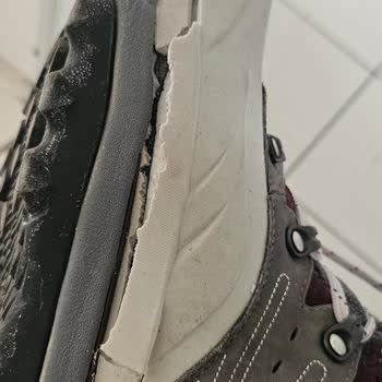Timberland Botların Kısa Sürede Çatlak Ve Kopma Sorunu