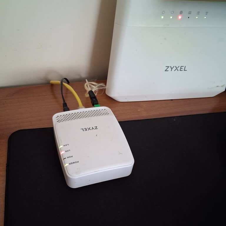 Altyapı Arızası Nedeniyle Ay Boyunca Kesintili İnternet Ve Ücret İadesi Talebi