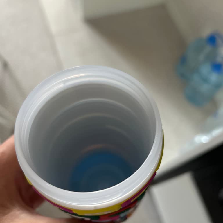 İçi Çelik Olması Söylenen Suluklar Plastik Ve Hasarlı Geldi: İade Ve Geri Ödeme Talebi