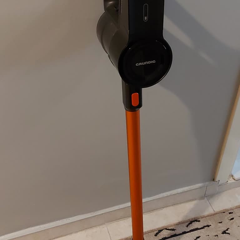 Grundig Dikey Süpürge Garanti Süresi Öncesinde Çalışmaz Hale Geldi