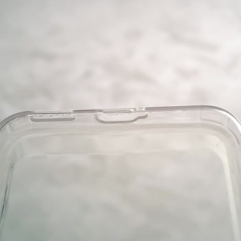 Şeffaf Telefon Kılıfı Kesim Bozukluğu Ve Silikon Çapakları