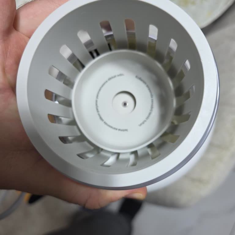 Xenon X1003 Biberon Isıtıcıda Su Seviyesi Talimatları Eksik