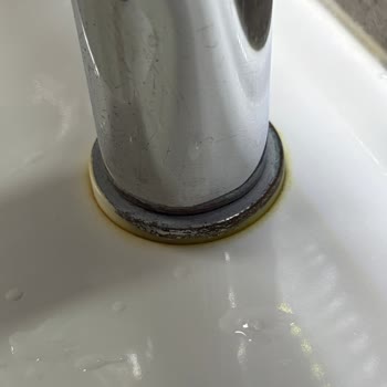 NSK Lavabo Bataryasında 5 Yıllık Garanti Kapsamına Girmeyen Kaplama Soyulması