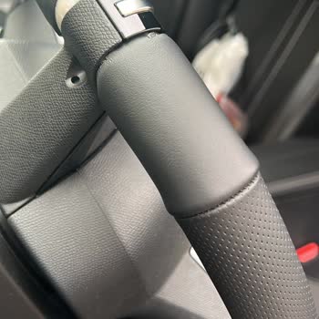 Opel Astra’da 4.000 Km’de Direksiyon Kaplaması Soyulması Ve Garanti Reddi