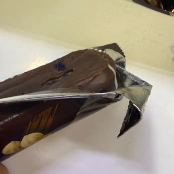 Eti Brownie Paketi İçinde Cam Parçası Bulundu