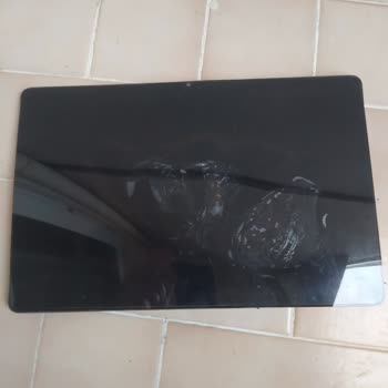 Lenovo Tablet Yangını Nedeniyle Tazminat Ve Değişim Talebi