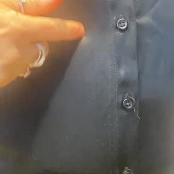 Satın Alınan Gömlek Üç Gün İçinde Tüylenerek Ayıplı Çıktı
