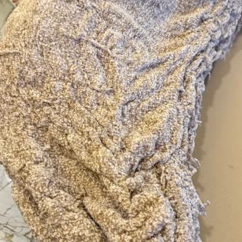 Zara Home Blanket Fell Apart After One Wash