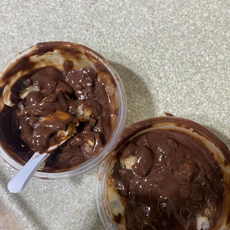 Bozuk Profiterol Satışı Ve Sağlık Riski