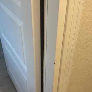 Teslimat Sırasında Apartmanda Hasar Ve Saygısız Davranış