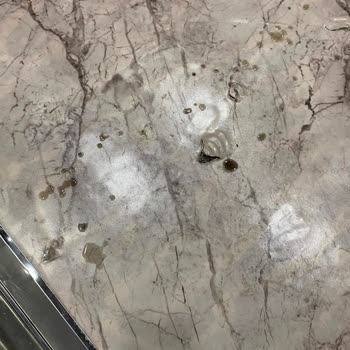 Beko Yetkili Servisi Asansör Tabana Zarar Verdi, Sorumluluk Almıyor