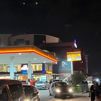Shell Akaryakıt İstasyonunda Benzin Yokluğu Ve Müşteri Memnuniyetsizliği