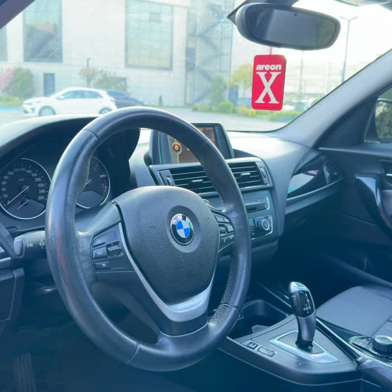 Direksiyon Ve Sağ Arka Stop Lambası Sorunları Ücretsiz Giderilsin