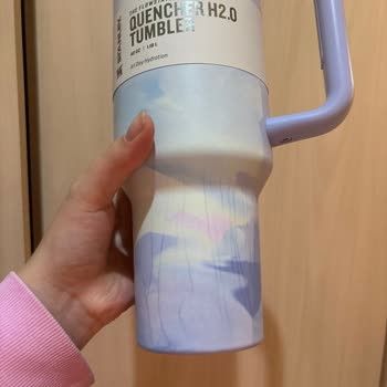 Alu Shopping Center'dan Gelen Sahte Stanley Quencher Ve Kırık Pipet Şikayeti