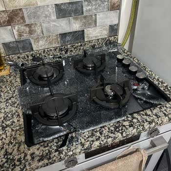 Kumtel Cam Ocakta Patlama: Güvenlik Ve Müşteri Hizmetlerine Dair Şikayet