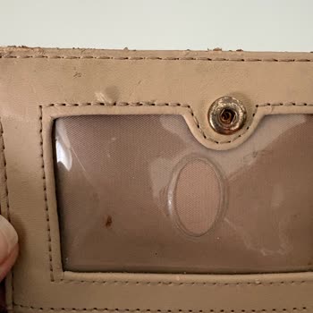 İki Guess Cüzdanı Kısa Sürede Bozuldu, 2 Yıl Garanti İhlali