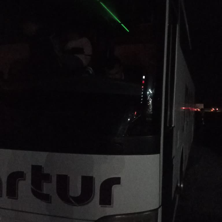 Sarsıntılı Ve Güvensiz Otobüs Yolculuğu, Bilgilendirme Yokluğu Ve Ücret İadesi Talebi