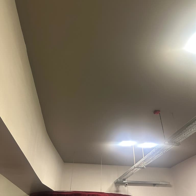 Geciken Başlangıç Ve Güvenlik Personelinin Agresif Davranışı Nedeniyle Bilet İadesi Talebi