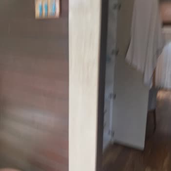 Hera Otel Çıralı Paramı Alıp Eşyalarımı Odadan Dışarıya Çıkardılar