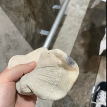 Ayakkabının Boya Sızdırması Ve İç Yırtıklar Nedeniyle İade Talebi