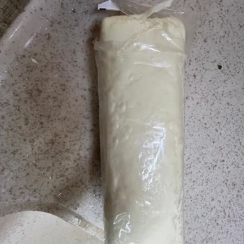İçim Tost Peynirinde Görünüm Ve Tat Sorunu, Son Kullanma Tarihi Geçmemiş