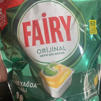Fairy Bulaşık Tabletleri Çözülmediği İçin Kirli Ve Lekeli Bulaşıklar